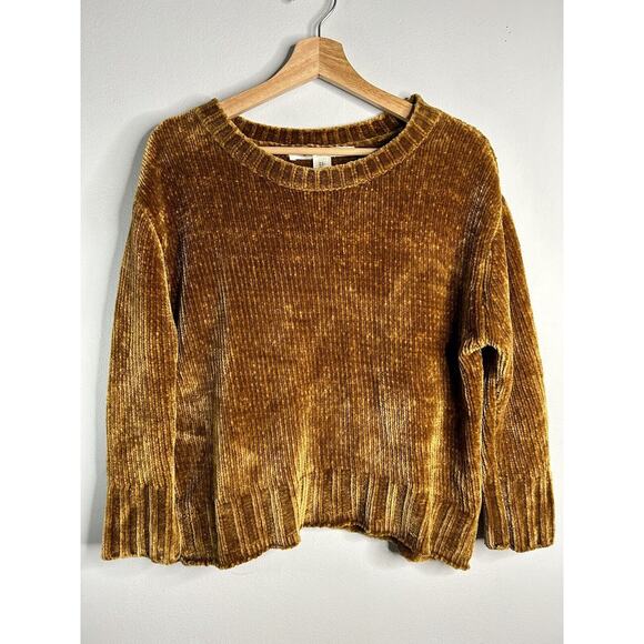 Max Studio Sweaters - Max Studio Soft Golden Brown Pullover Sweater Small